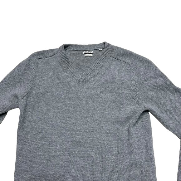 Oobe Brand Merino Wool V Neck Sweater Mens Medium Gray Italy Pullover Tight Knit - Picture 2 of 8